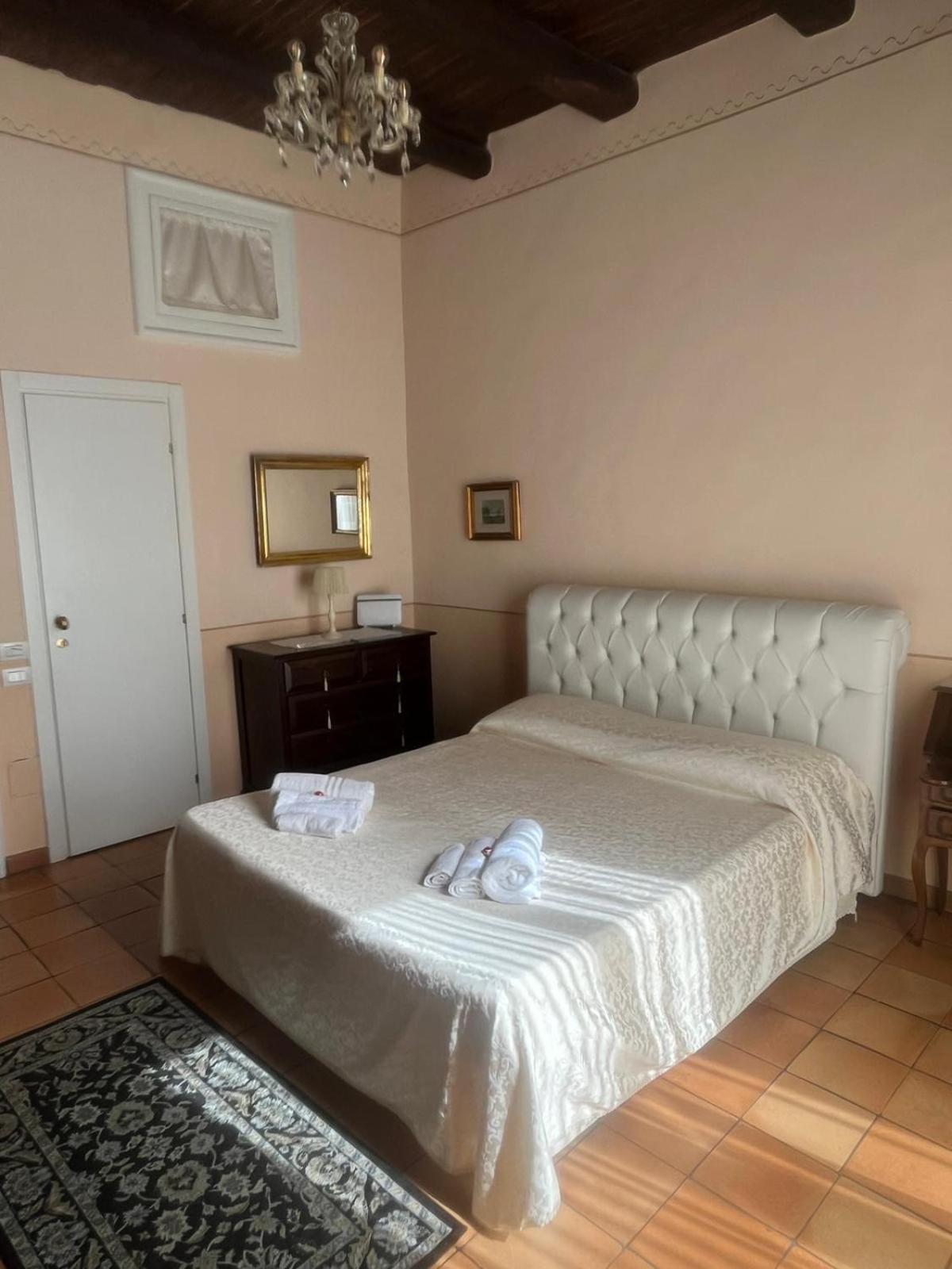Maison Barriera - Luxury Suites - Salerno City Center Extérieur photo